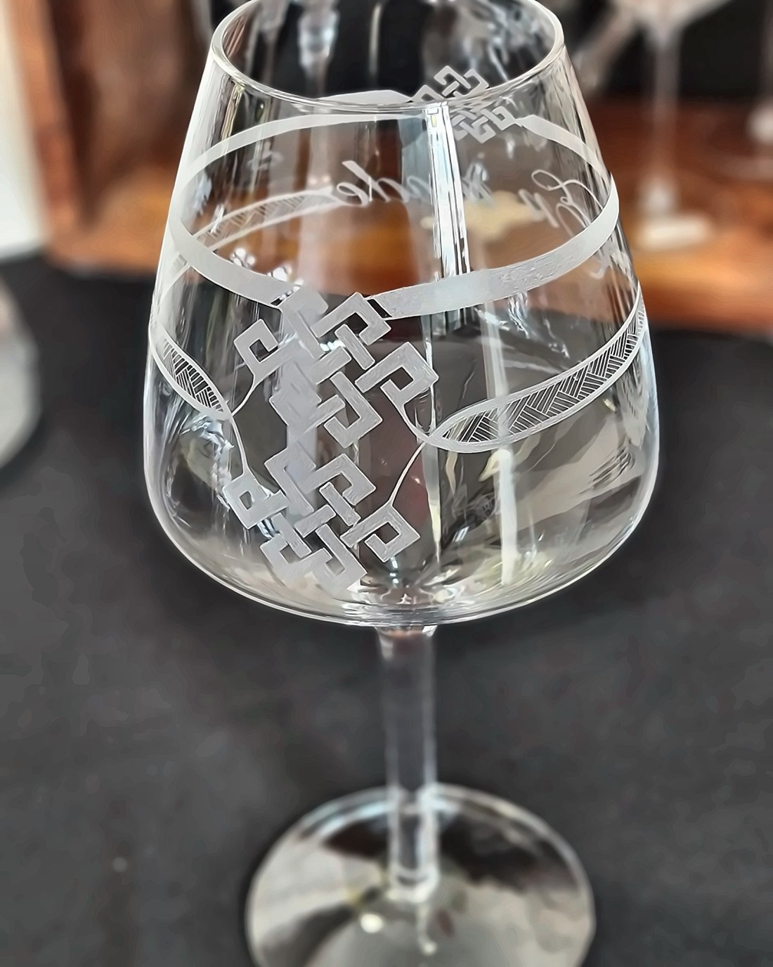 Carafe gravée